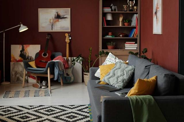 DIY vs. Professional Painting Services: Which Is Right for You?